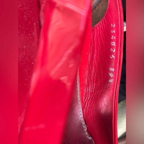 Gucci Toe Slingback Wedge Sandals - Picture 5 of 13